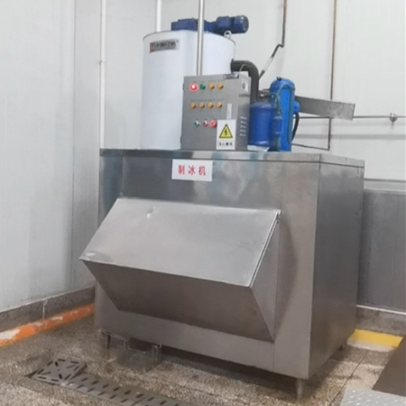2吨片冰机交付湖南某食品厂