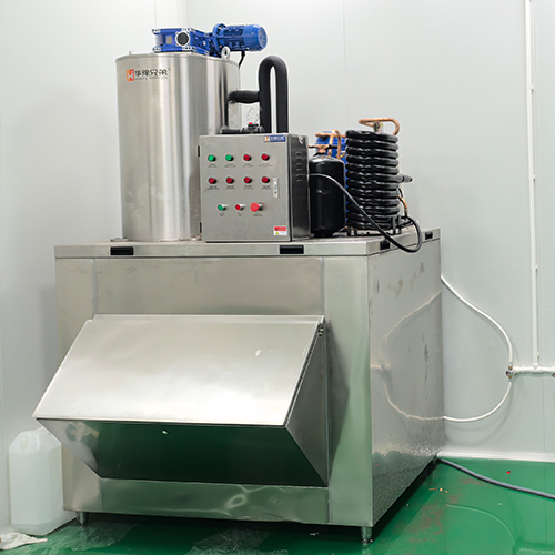 2吨片冰机交付惠州某冷冻虾加工厂